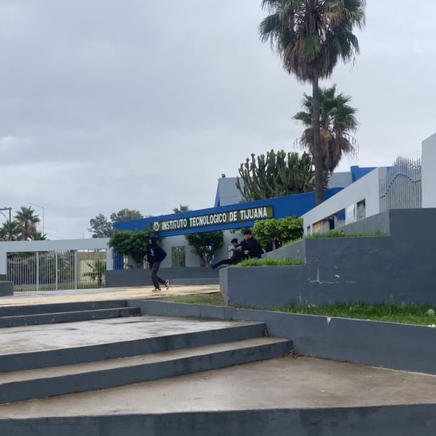 Alumna del Instituto Tecnológico de Tijuana Sufre Paro Cardiorrespiratorio en Alberca